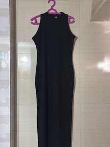 Black Bodycon Dress with side slit and freeb