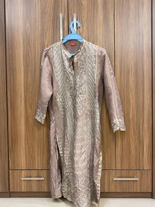 W Elegant Embroidered Kurta