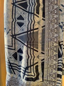 Stylish Geometric Print Saree no blouse