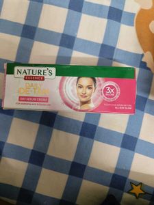 Nature's Essence Daily De-Tan Day Serum Cream