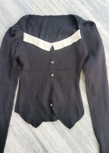 Black Cardigan Top can be paired with long skirt