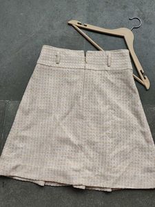 size 28