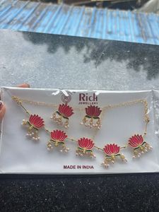 Lotus Design Necklace and Earring Set