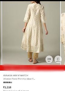 Avaasa Kalidaar Embroidered Kurta