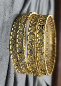 Elegant Gold Tone Flower Design Bangles