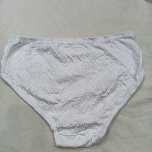 💙 Comfortable White Briefs