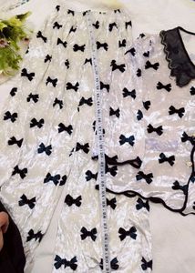 very cute Bow Pajama Set👍