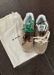MiuMiu x New Balance dustbag