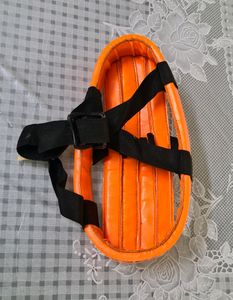 Jonex Helmet &amp; 2 Knee caps for sports activities