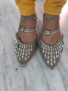 partywear Bellie