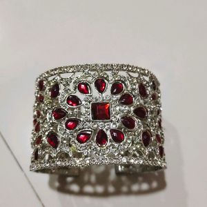 Heavy diamond bracelet