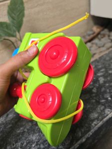 Funskool Pull Along Train Toy