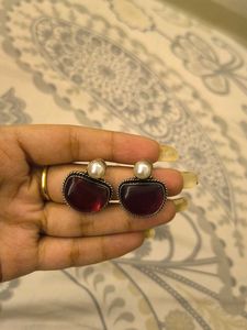 Ethnic Red Stone Pearl Earrings