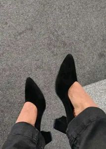 ⋆｡‧˚ʚ🖤ɞ˚‧｡Classic Black Pointed Toe Heels
