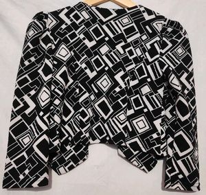 Stylish Geometric Print Cropped Blazer