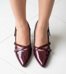 burgundy kitten heels ❤️‍🔥