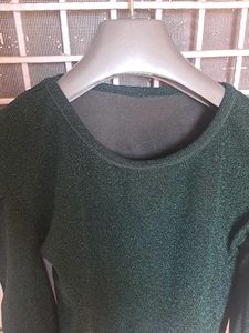 Sparkly Green Puff Sleeve Top