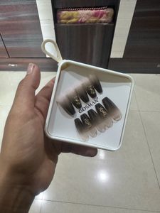GOSMAN Press-On Nails