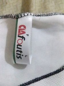 Crop Tops Stitched Curved Heem