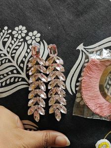Assorted Women's Jewelry Set