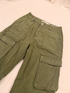 Green Cargo Pants
