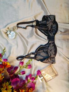 🇳🇿💫🎀 Imported Elegant Black Lace Bra