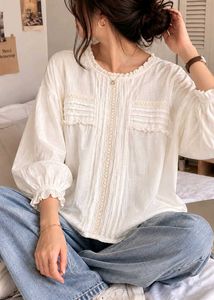 Chic White Lace Trim Puff Sleeve Top