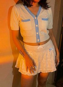 y2k cute White Knit Top with Blue Trim
