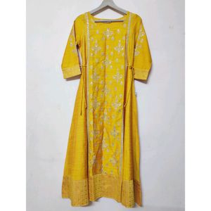 Gorgeous Bright Yellow Ethnic Gown - Size 36