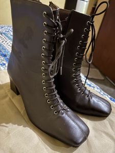 Lace-Up Square Toe Ankle Boots