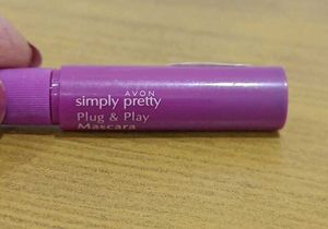 Avon Simply Pretty Plug &amp; Play Mascara