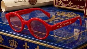 LOUIS VUITTON SUNGLASSES* ( COPY) FOR UNISEX