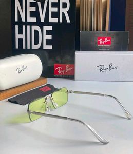 Ray-Ban Sunglasses with Yellow Lenses