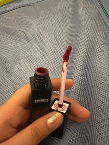 Insight Stay Matte cheery red Lipgloss