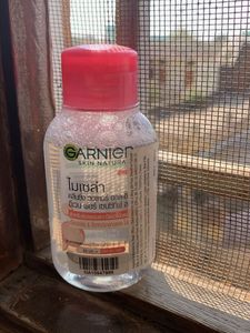 Garnier Micellar Cleansing Water