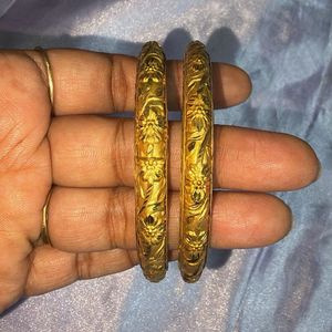 Golden Bangles looks like Gold