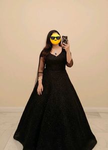 Midnight Elegance Luxury Black Shimmer Gown
