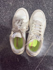 RedTape Women sneakers