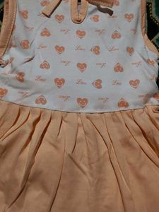 100% Cotton Cute Baby Girl's Peach Dress