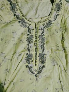 Beautiful Light Green Embroidered Kurta
