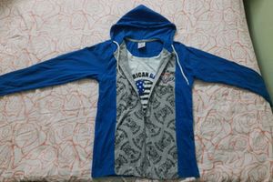 Blue full sleeve t-shirt with hoodie