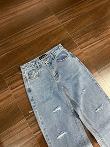 Light Wash Ripped Wide Leg Jeans