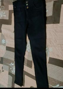Stretchable Skinny Jeans 👖