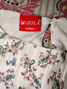 ZOLA cutesy y2k top⋆˚꩜｡