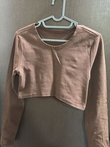 De facto Brown Long Sleeve Crop Top