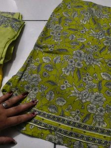 Green Floral Kurta Set with Yellow Bottom