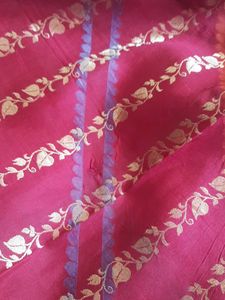 Red pure pattu gold Zarin  Saree