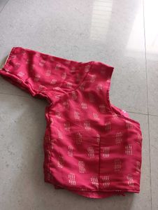 Vibrant Pink Geometric Print Saree