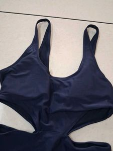 Stylish Navy Cut-Out One-Piece Swimsuit
