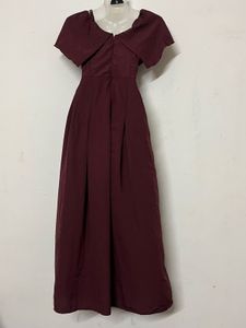 Pintresty long party wear gown